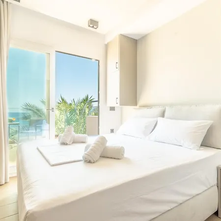 Apartment Luxury Seaside Hersonissos (Crete)